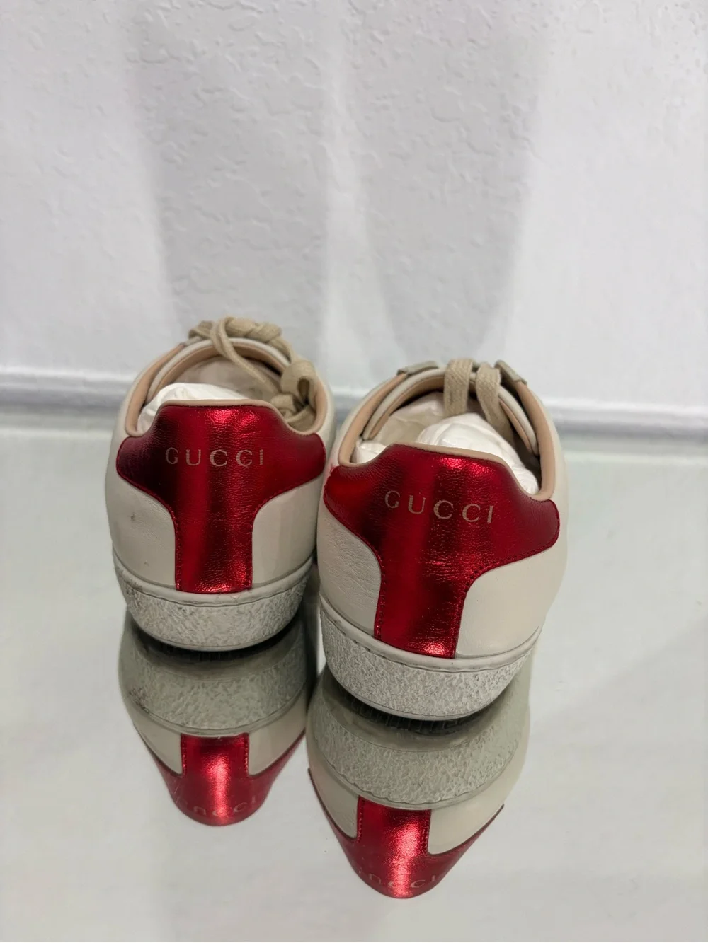 Gucci Cream Leather Sneakers with Black and Red Logo Strap